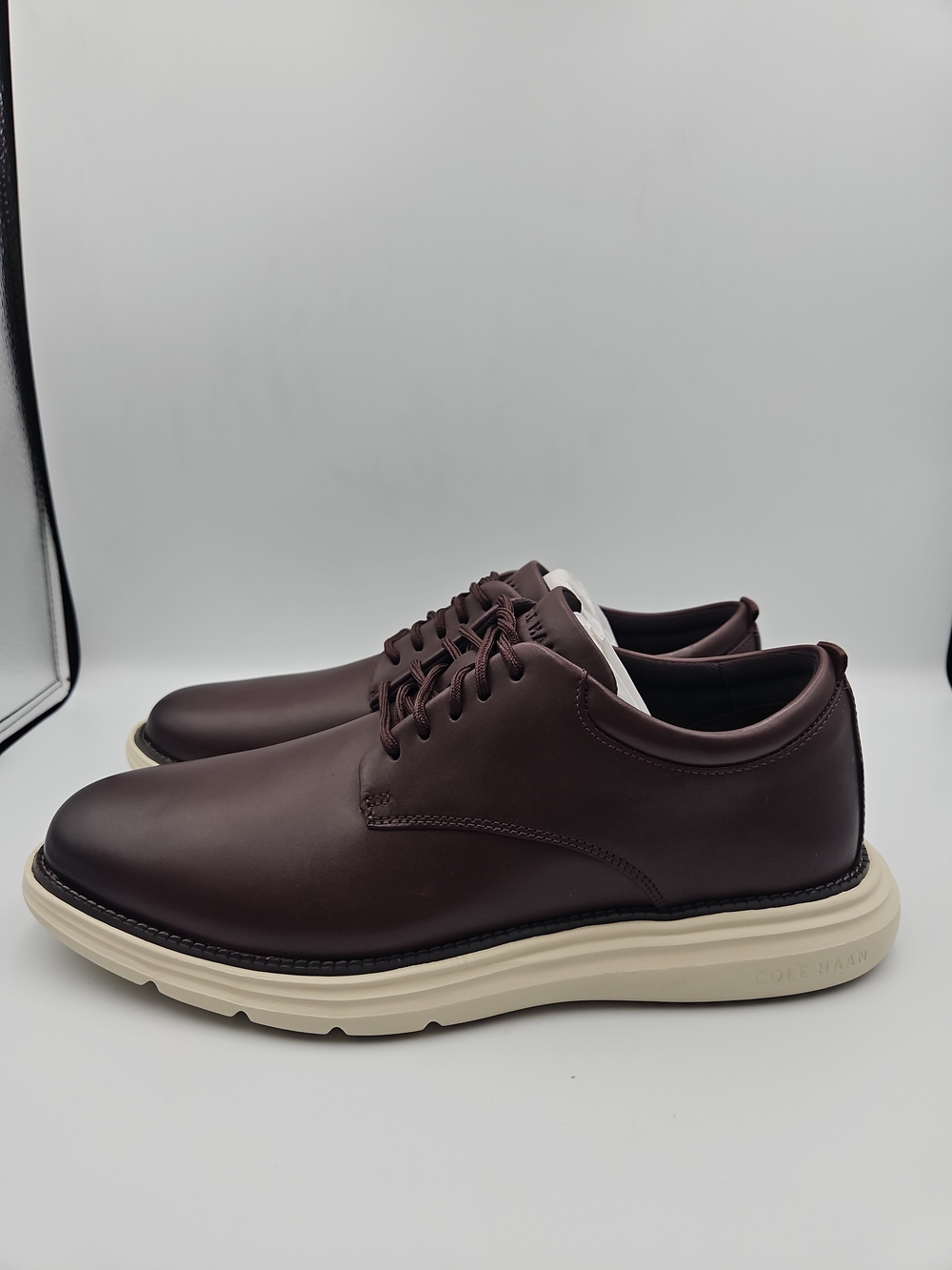 Cole Haan Men’s Brown Leather Casual Lace-Up Shoes